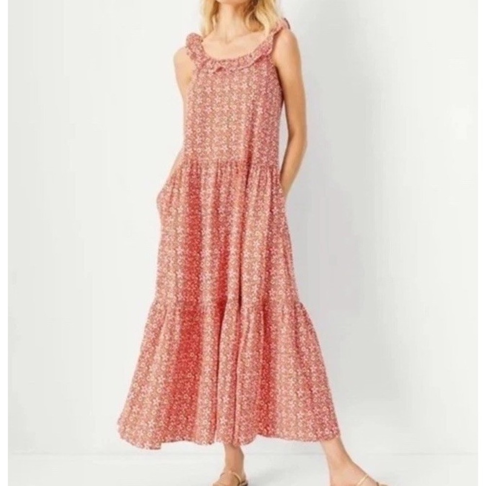 Anne Taylor Tiered‎ Floral Maxi Dress. Size M